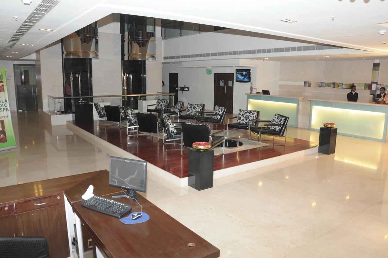 Royal Park Kakinada 호텔 외부 사진