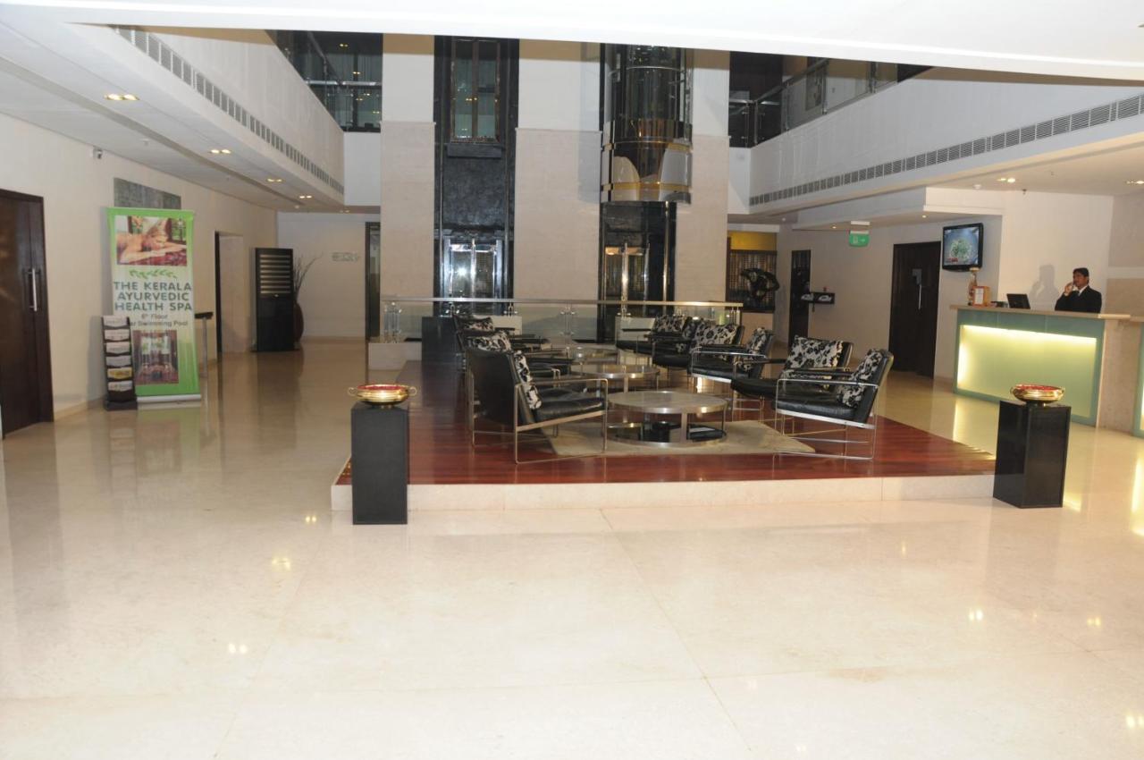 Royal Park Kakinada 호텔 외부 사진